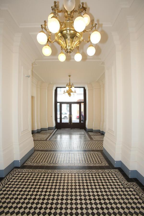 Apartments Vienna Opera Exterior photo